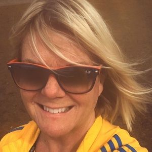 Meet your Posher, Beth